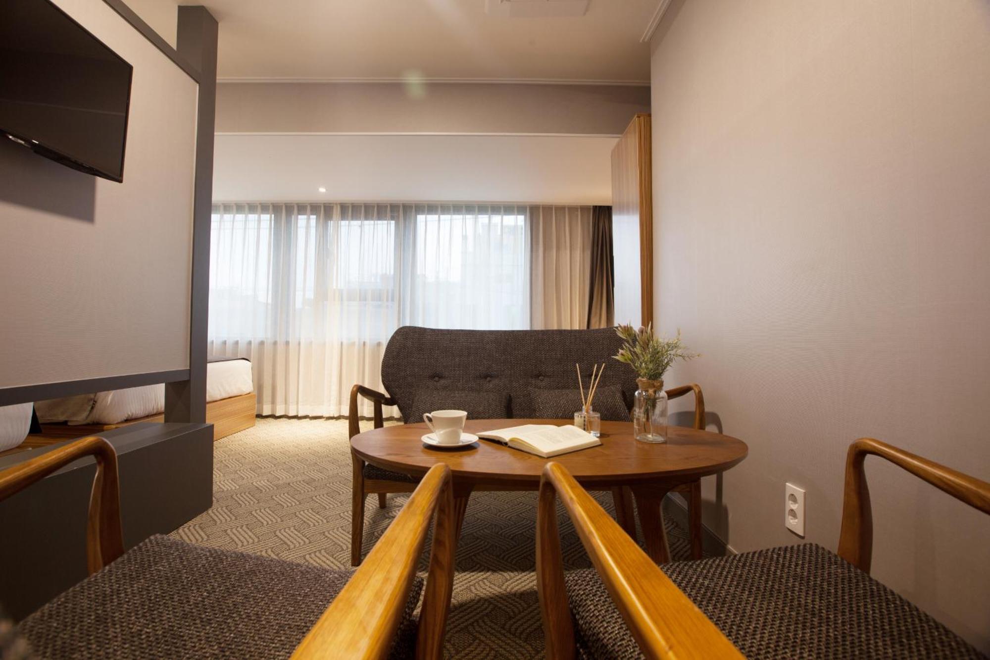 Gnb Hotel Pusan Pokoj fotografie